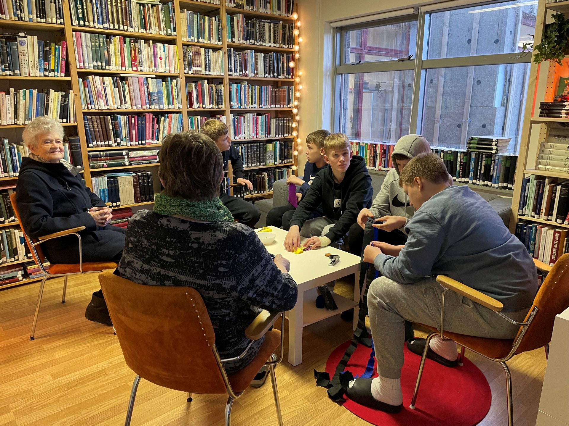 Samvera á aðventunni á Bókasafni Djúpavogs