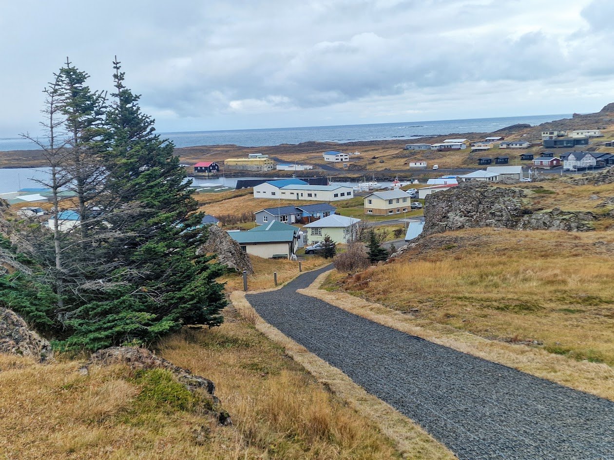 Göngustígurinn um Klifið. Mynd: Eiður Ragnarsson