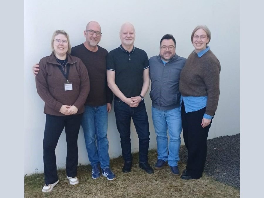 Starfsfólk Stólpa sækir sérhæft námskeið í Þjónandi leiðsögn