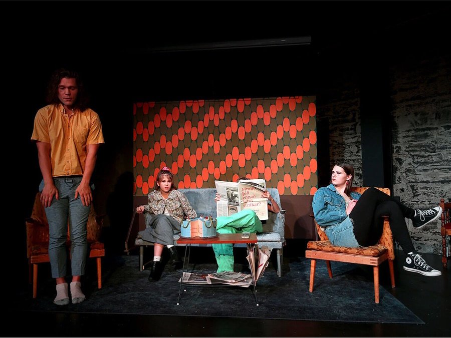 Meðal verkefna sem fengu styrk að þessu sinni var leiksýningin Óvitar í uppfærslu Leikfélags Fljótsd…