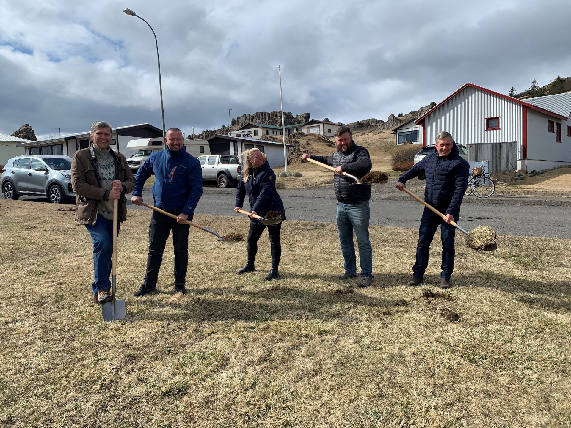 Forseti sveitarstjórnar Múlaþings, fulltrúi sveitarstjóra á Djúpavogi og heimastjórn Djúpavogs við f…