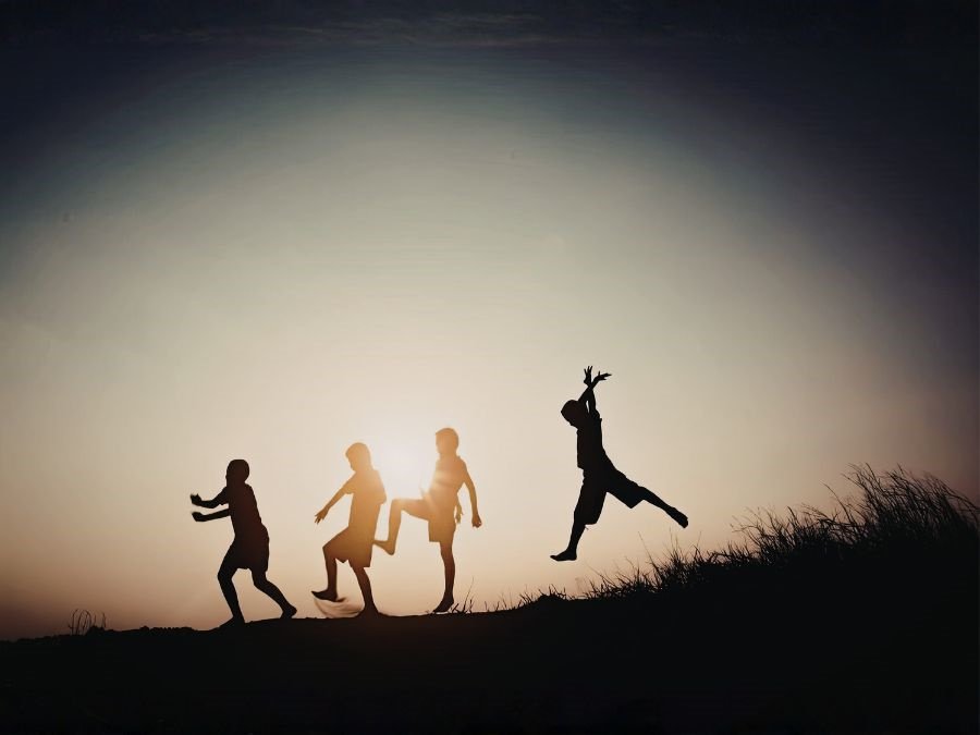 Munum reglur um útivistartíma